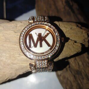 Wristwatch Michael Kors Logo Stainless Steel Rose Gold Watch Crystal Accents
